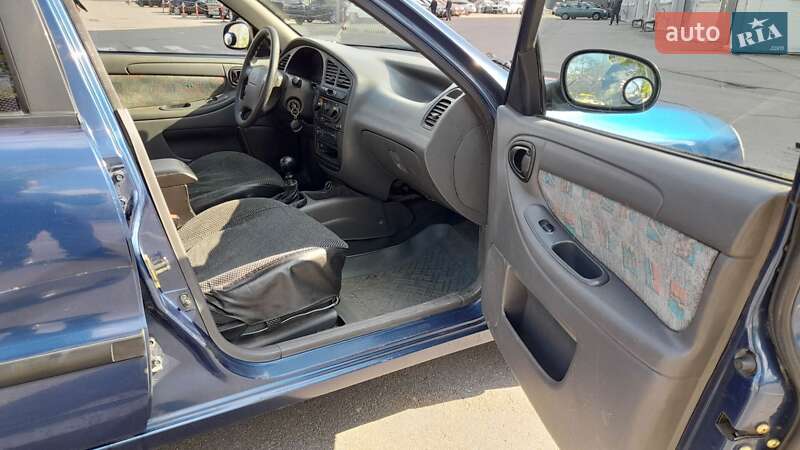 Седан ЗАЗ Lanos 2005 в Києві