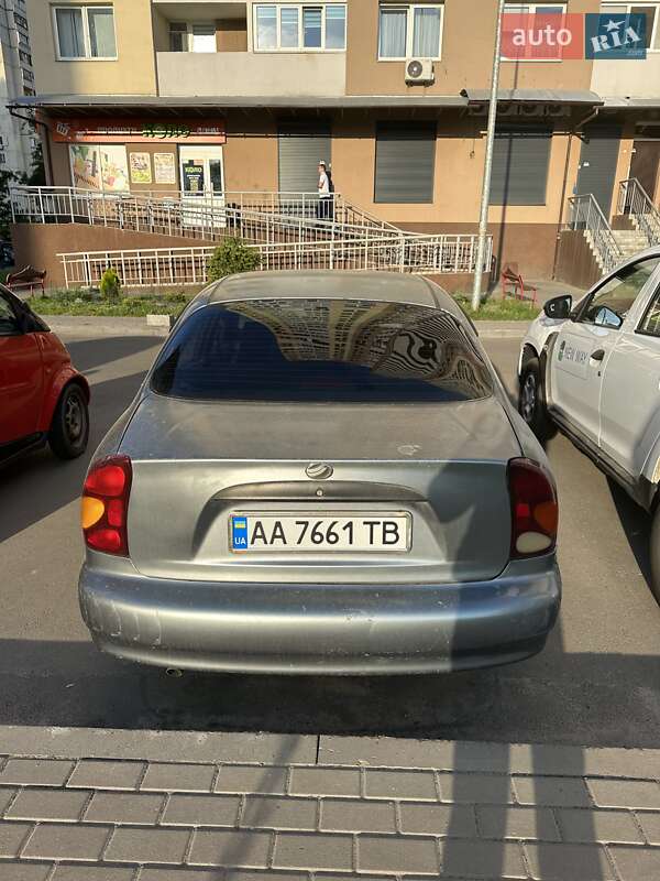 Седан ЗАЗ Lanos 2011 в Киеве