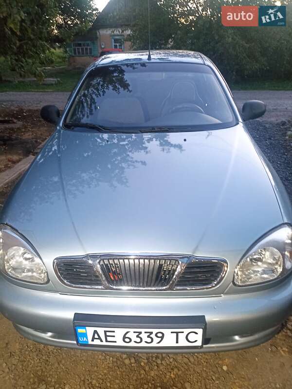 Седан ЗАЗ Lanos 2011 в Вольногорске