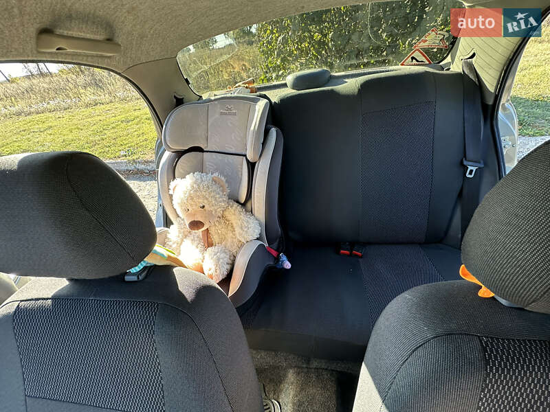 Седан ЗАЗ Lanos 2011 в Дніпрі