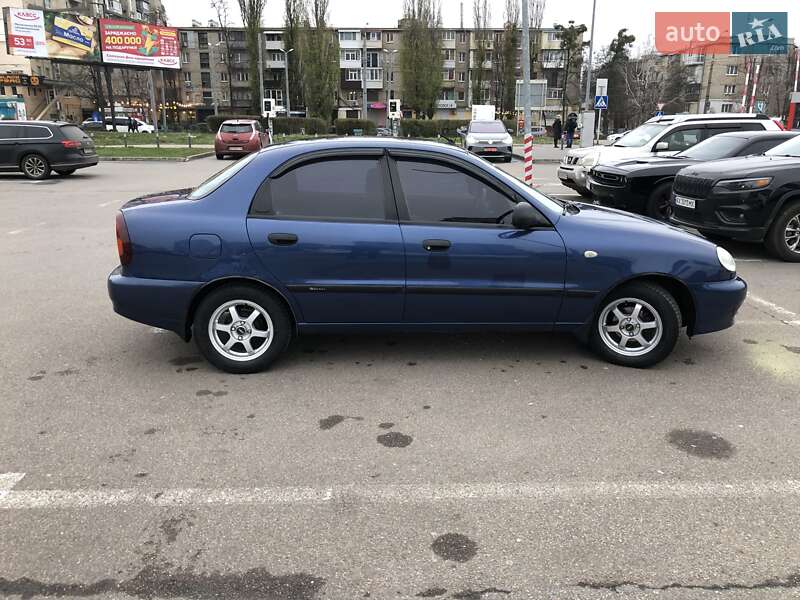 Седан ЗАЗ Lanos 2010 в Харькове