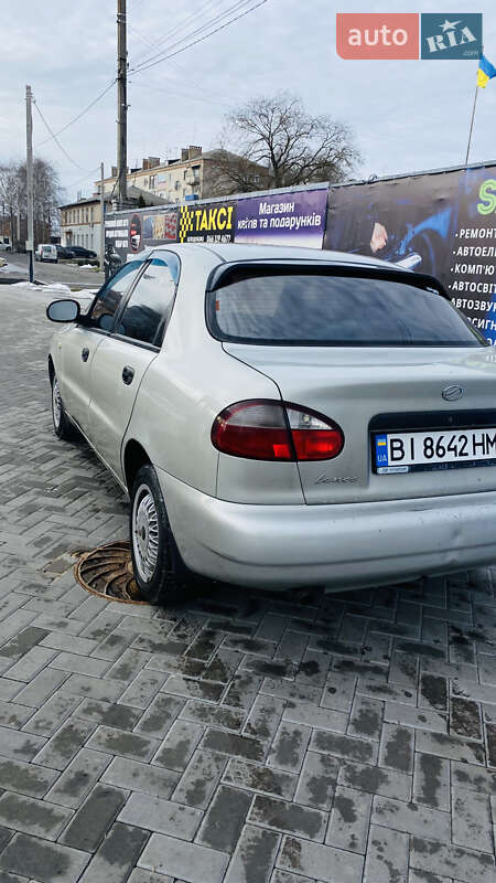 Седан ЗАЗ Lanos 2010 в Царичанці