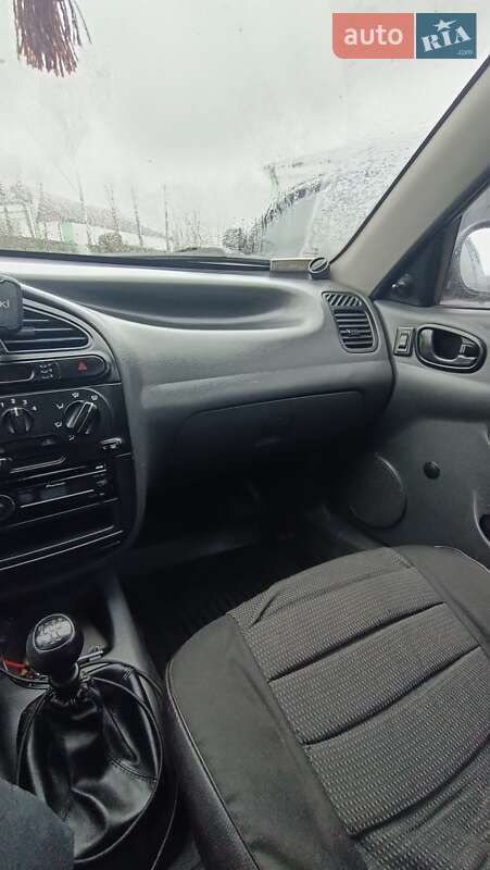 Седан ЗАЗ Lanos 2010 в Царичанці