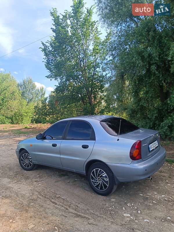 Седан ЗАЗ Lanos 2010 в Харкові