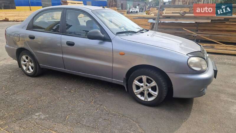 Седан ЗАЗ Lanos 2011 в Днепре