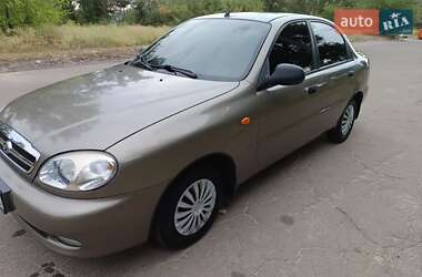Седан ЗАЗ Lanos 2011 в 