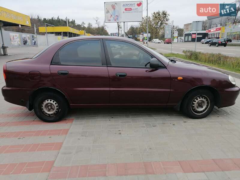Седан ЗАЗ Lanos 2010 в Броварах