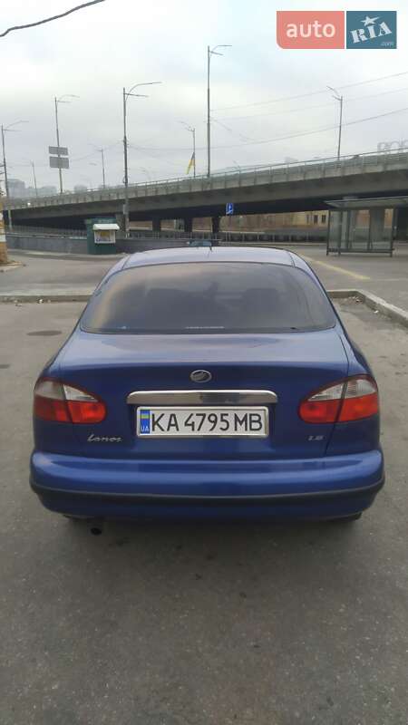 Седан ЗАЗ Lanos 2010 в Киеве