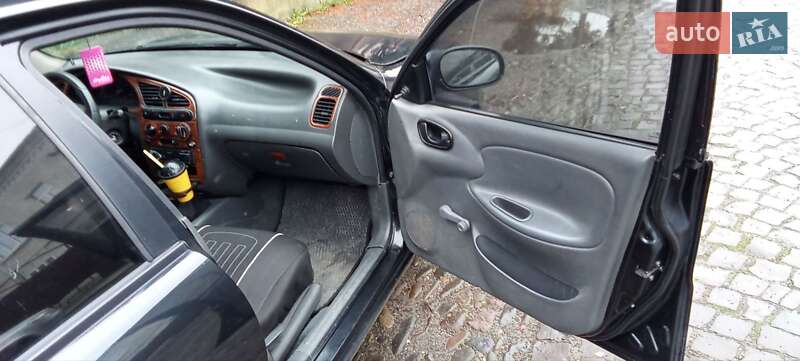 Седан ЗАЗ Lanos 2008 в Ужгороді