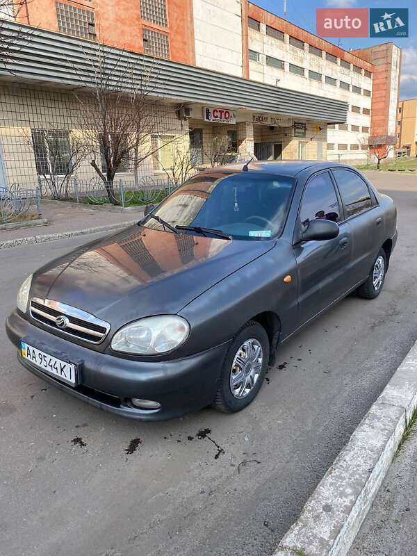 ЗАЗ Lanos 2011