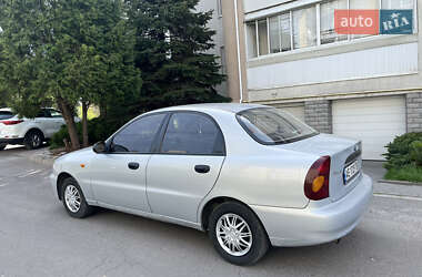 Седан ЗАЗ Lanos 2011 в 