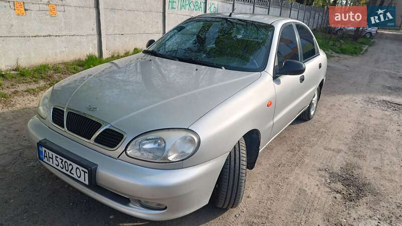 Седан ЗАЗ Lanos 2005 в Дніпрі