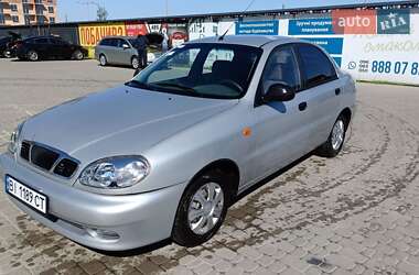 Седан ЗАЗ Lanos 2011 в Ирпене