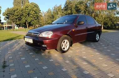Седан ЗАЗ Lanos 2011 в Киеве