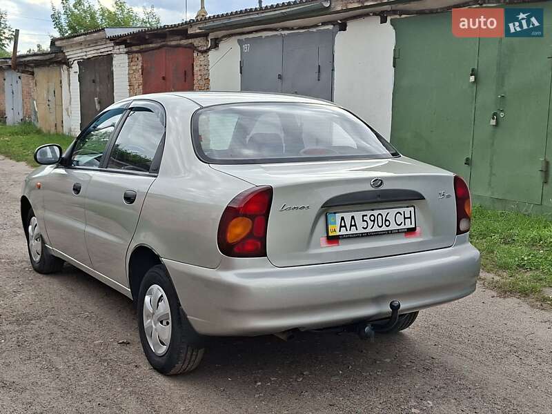 Седан ЗАЗ Lanos 2010 в Ніжині