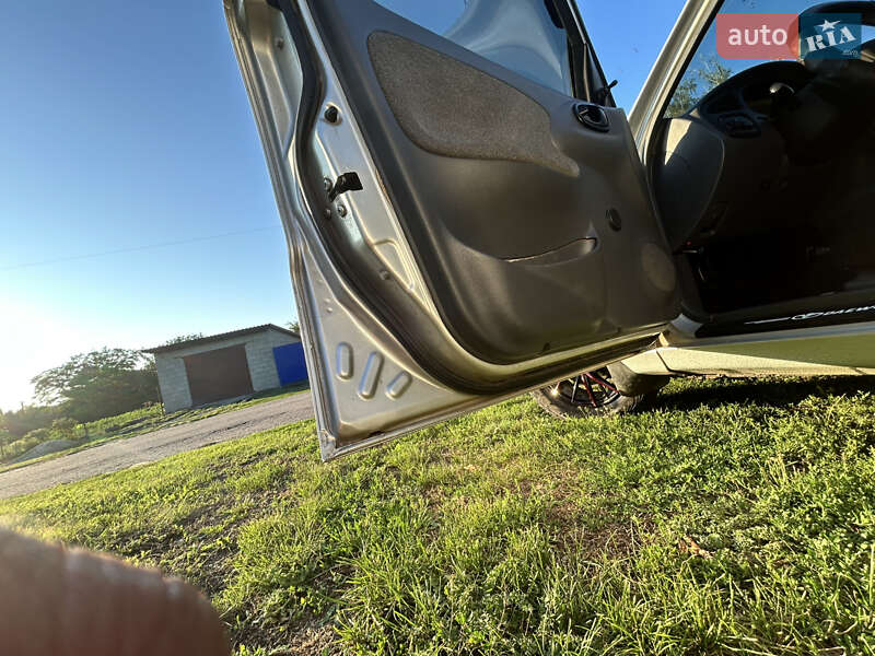 Седан ЗАЗ Lanos 2008 в Карловке фото 6 Седан ЗАЗ Lanos 2008 в Карловке