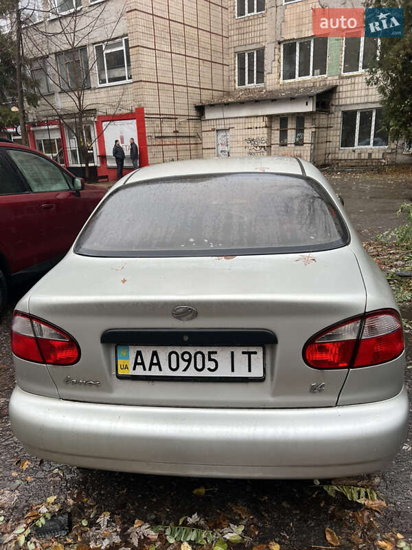 Седан ЗАЗ Lanos 2010 в Киеве