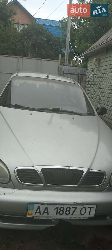 Седан ЗАЗ Lanos 2010 в Киеве