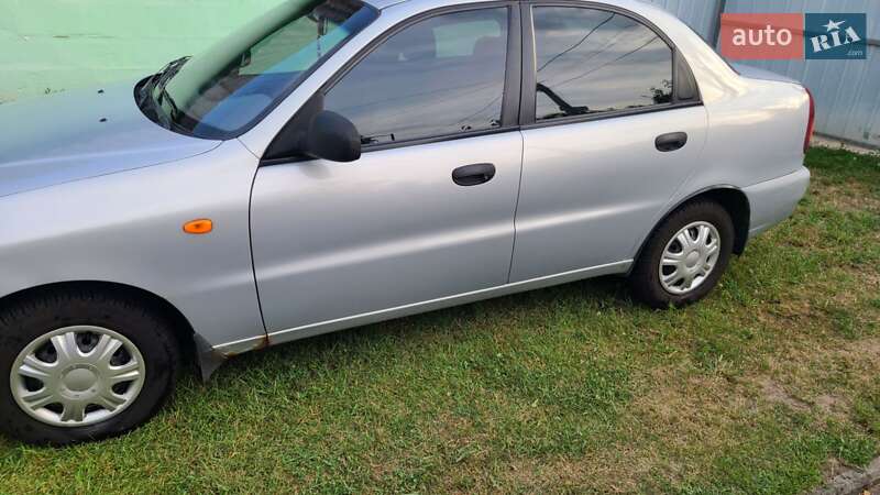 Седан ЗАЗ Lanos 2012 в Києві
