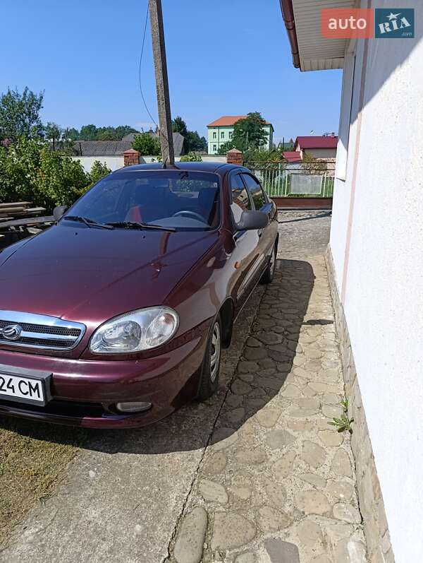 Седан ЗАЗ Lanos 2011 в Львове