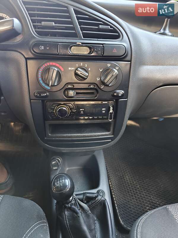 Седан ЗАЗ Lanos 2013 в Боярці