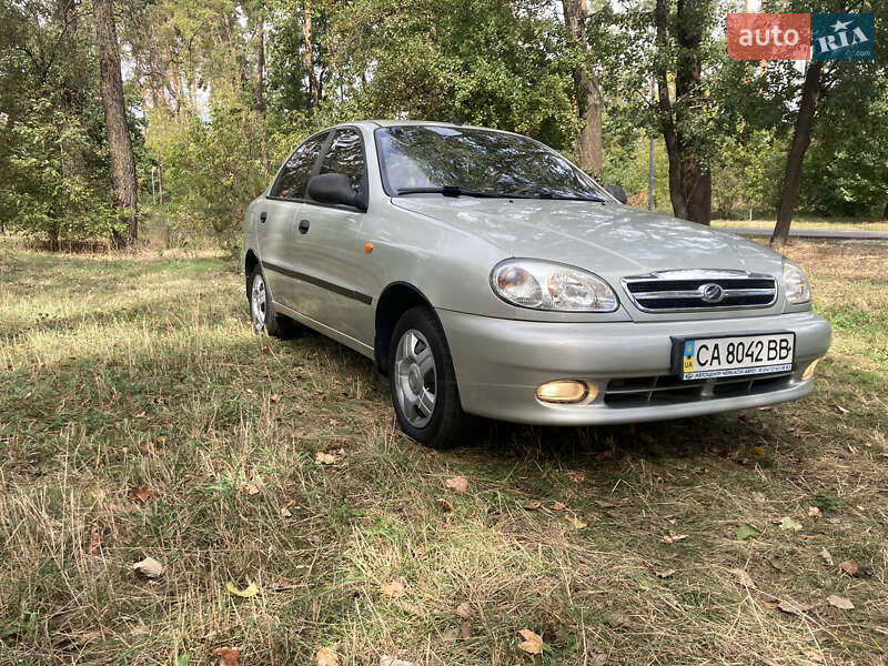 Седан ЗАЗ Lanos 2010 в Черкассах