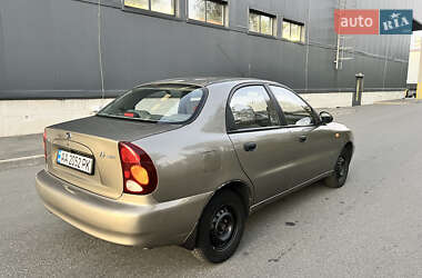 Седан ЗАЗ Lanos 2011 в 