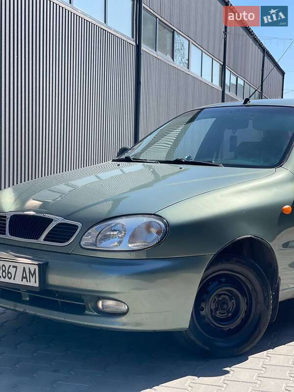 Седан ЗАЗ Lanos 2009 в Дніпрі