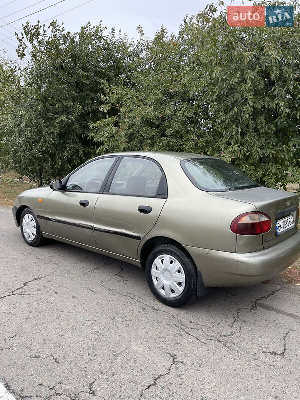 Седан ЗАЗ Lanos 2007 в Рівному