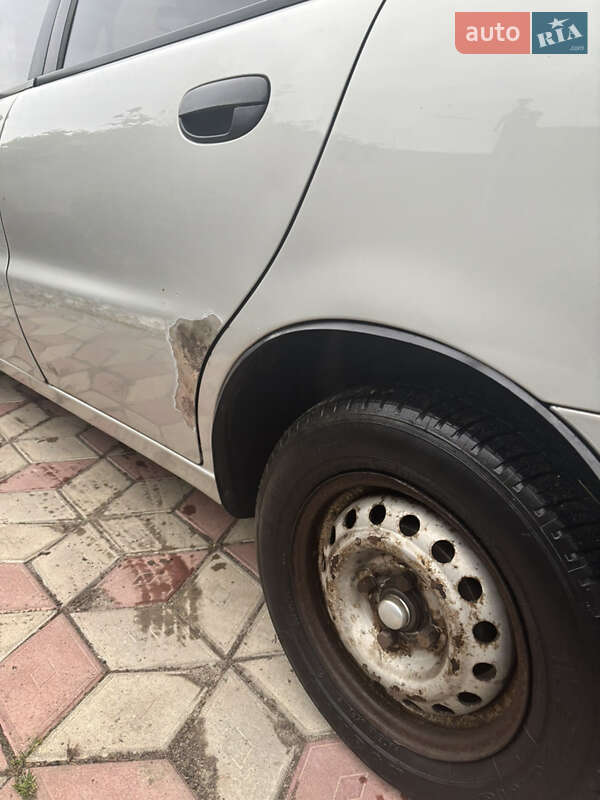 Седан ЗАЗ Lanos 2010 в Сумах