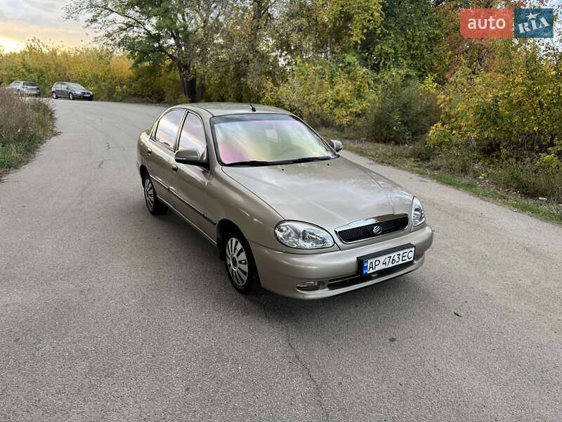 Седан ЗАЗ Lanos 2015 в Днепре