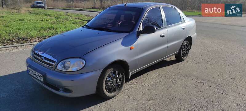 Седан ЗАЗ Lanos 2010 в Харькове