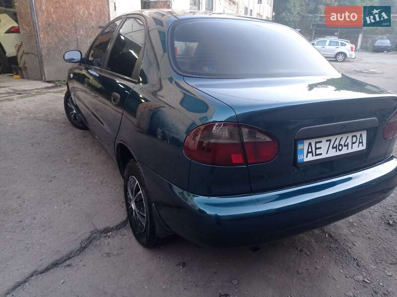 Седан ЗАЗ Lanos 2006 в Дніпрі