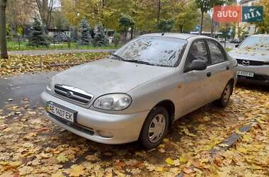 Седан ЗАЗ Lanos 2010 в Киеве