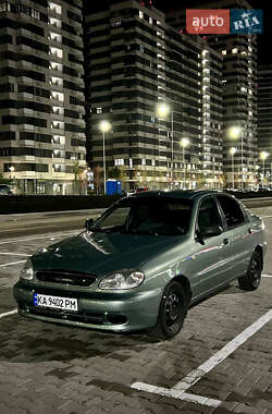 Седан ЗАЗ Lanos 2010 в Киеве