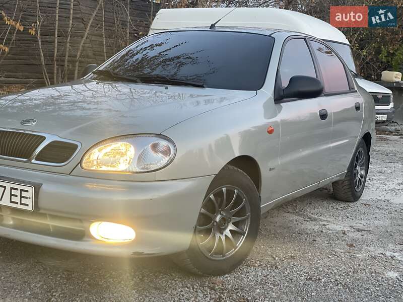 Седан ЗАЗ Lanos 2010 в Нікополі