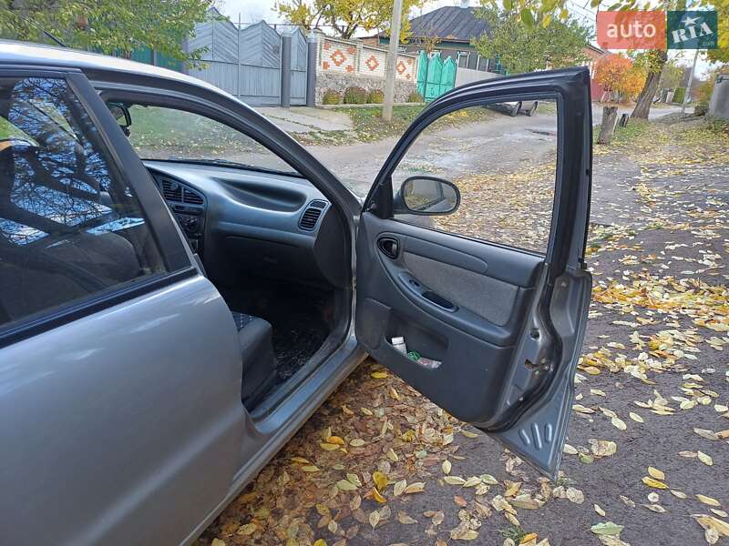 Седан ЗАЗ Lanos 2010 в Лебедині