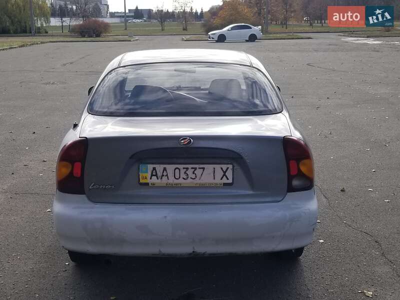 Седан ЗАЗ Lanos 2010 в Киеве