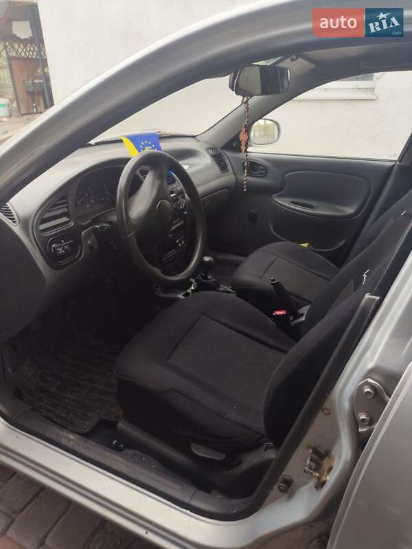 Седан ЗАЗ Lanos 2013 в Тернополе