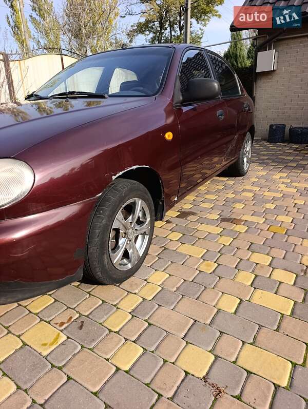 Хэтчбек ЗАЗ Lanos 2011 в Запорожье