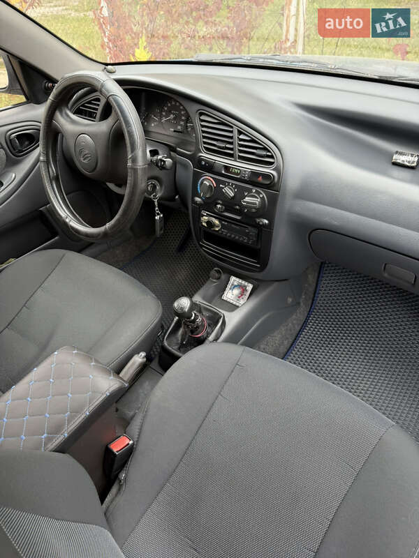 Седан ЗАЗ Lanos 2011 в Хмельницком