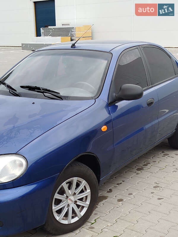 Седан ЗАЗ Lanos 2009 в Львове