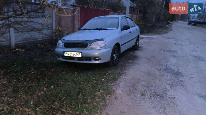 Седан ЗАЗ Lanos 2011 в Кропивницком