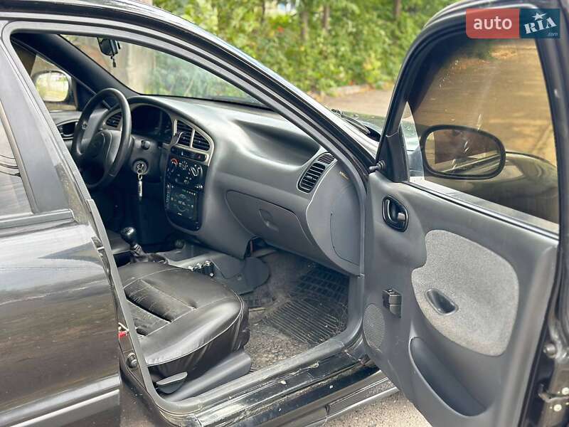 Седан ЗАЗ Lanos 2009 в Николаеве