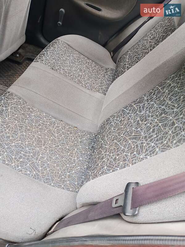 Седан ЗАЗ Lanos 2009 в Мені