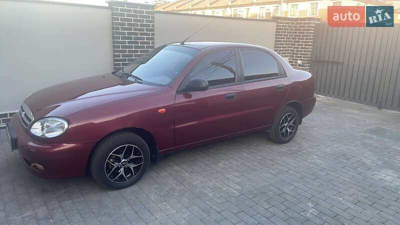 Седан ЗАЗ Lanos 2011 в Броварах