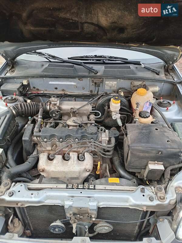 Седан ЗАЗ Lanos 2011 в Харкові