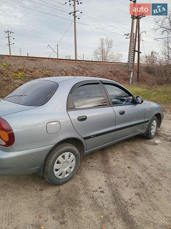 Седан ЗАЗ Lanos 2011 в Харкові