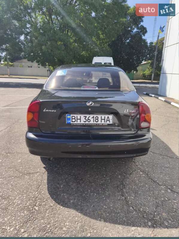 Седан ЗАЗ Lanos 2010 в Измаиле