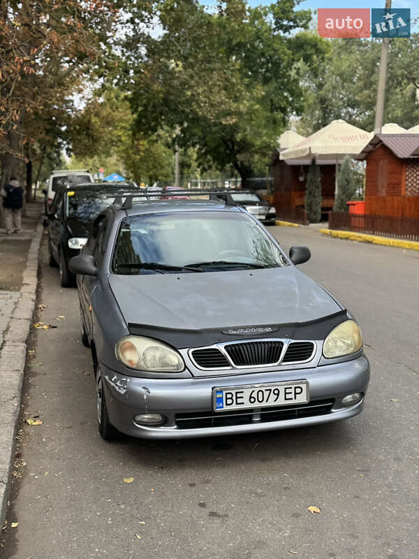 Седан ЗАЗ Lanos 2010 в Николаеве